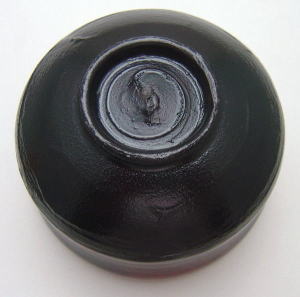【茶器/茶道具 抹茶茶碗】 黒楽茶碗写し 乾漆(紙張:ー閑張)