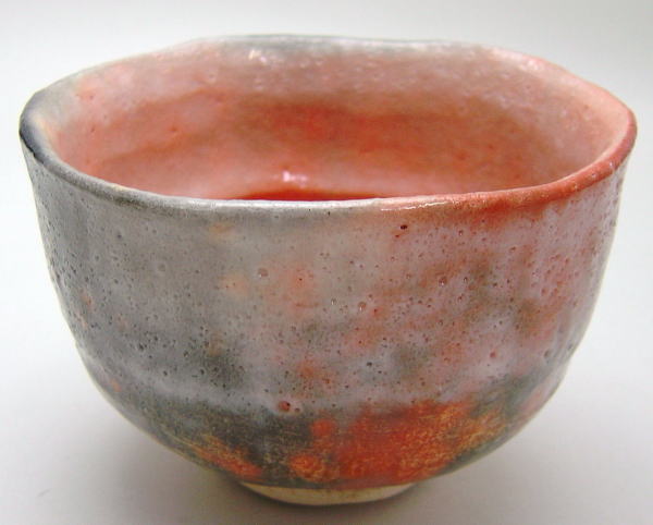 【茶器/茶道具 抹茶茶碗】 赤楽茶碗 保庭楽入作(2代)