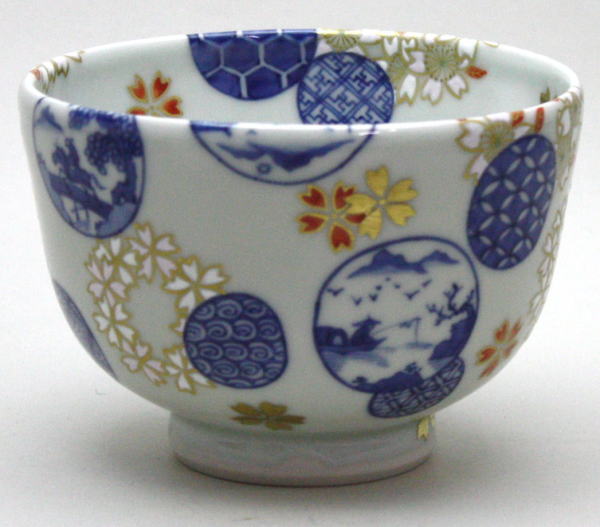 【茶器/茶道具 抹茶茶碗】 京焼 染付 桜茶碗丸紋 五山窯 林淡幽