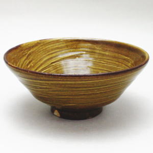 【茶器/茶道具 抹茶茶碗】 平茶碗 伊羅保(イラホ) 宮川香雲作(竜谷窯)