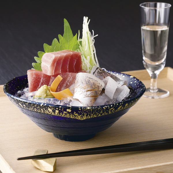 【茶器/茶道具 ガラス抹茶茶碗(硝子抹茶茶碗)】 硝子(ガラス) 満天星(金箔 紺碧) 渡部信二作 非耐熱硝子