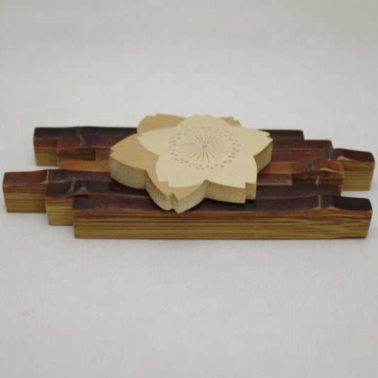 [Tea utensils/Tea ceremony tools Incense holder] Soot bamboo flower raft by Tonoki