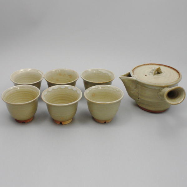 【煎茶道具　茶器セット】　番茶器　萩焼き　吉孝松緑作　（湯のみ 6客・急須）